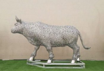 操場(chǎng)小牛雕塑，公園主題，鏤空工藝效果