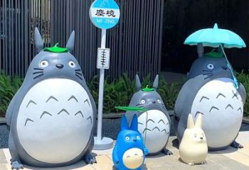 城市龍貓雕塑，網格體育雕塑，古銅效果