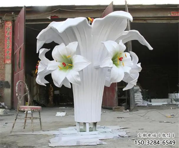廣場(chǎng)百合花雕塑 抽象花卉雕塑 烤漆植物雕塑 廣場(chǎng)百合花雕塑 抽象花卉雕塑 烤漆植物雕塑