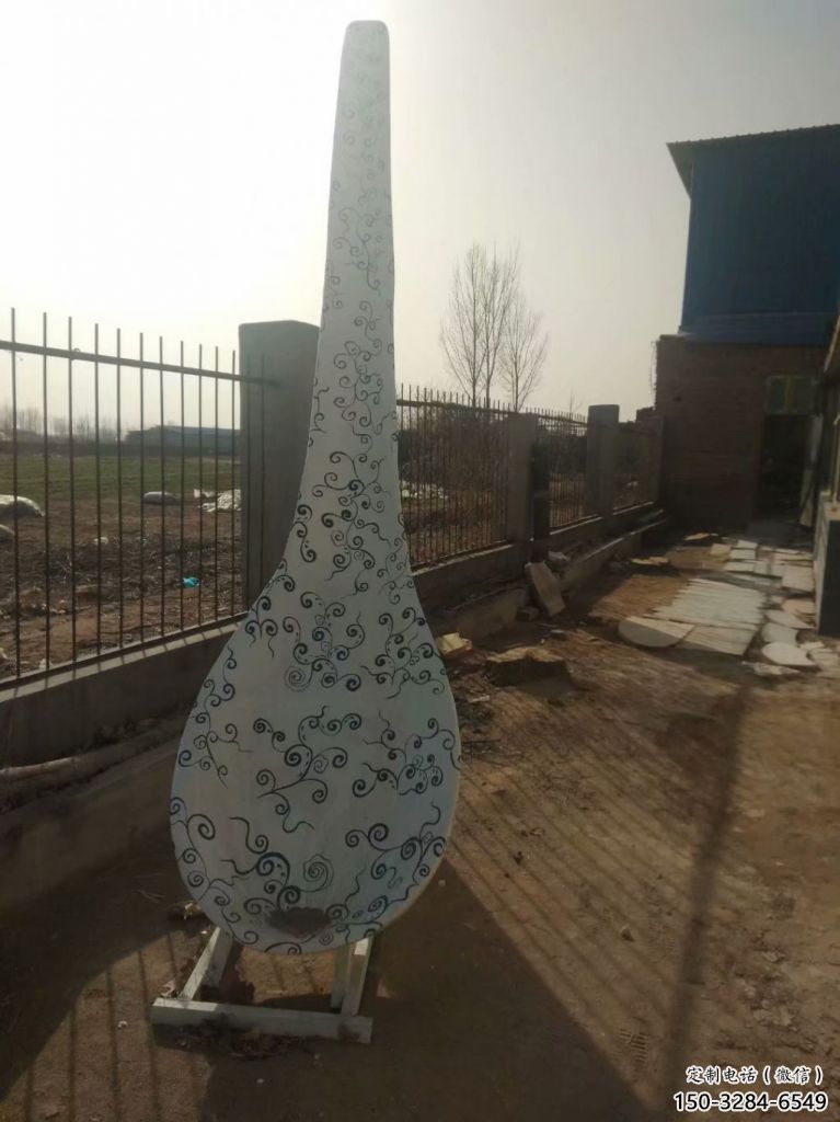 街道湯匙雕塑 現(xiàn)代勺子雕塑 彩繪雕塑 街道湯匙雕塑 現(xiàn)代勺子雕塑 彩繪雕塑
