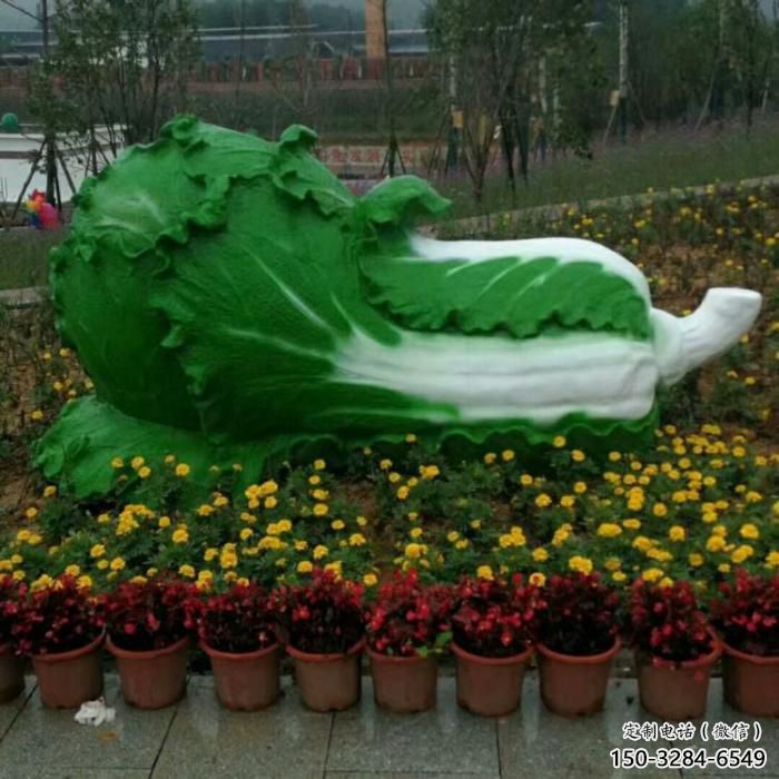 果籃雕塑選用，小區(qū)擺件，大型白菜果籃雕塑批發(fā)