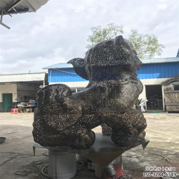 景區獅子雕塑供給,編織工藝雕塑,鋼絲獅子雕塑制作 景區獅子雕塑供給,編織工藝雕塑,鋼絲獅子雕塑制作