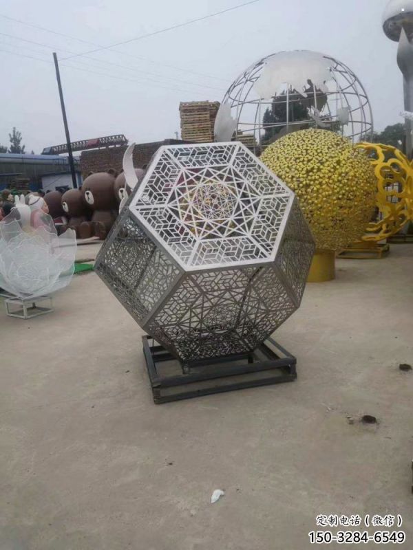 棱面球雕塑精選,景區(qū)雕塑,鏤空棱面球雕塑制作 棱面球雕塑精選,景區(qū)雕塑,鏤空棱面球雕塑制作