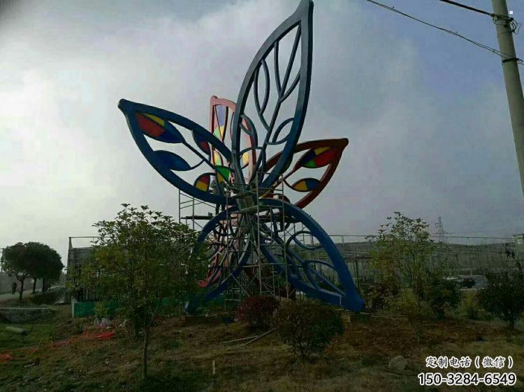 燈光樹葉雕塑優(yōu)選，景區(qū)案例，抽象燈光樹葉雕塑選用