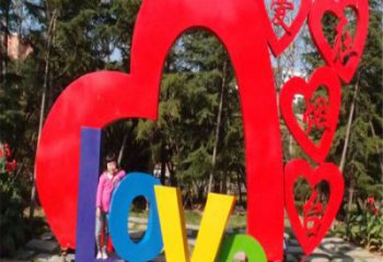 鏤空love雕塑承接，城市裝飾，大型不銹鋼love雕塑公司