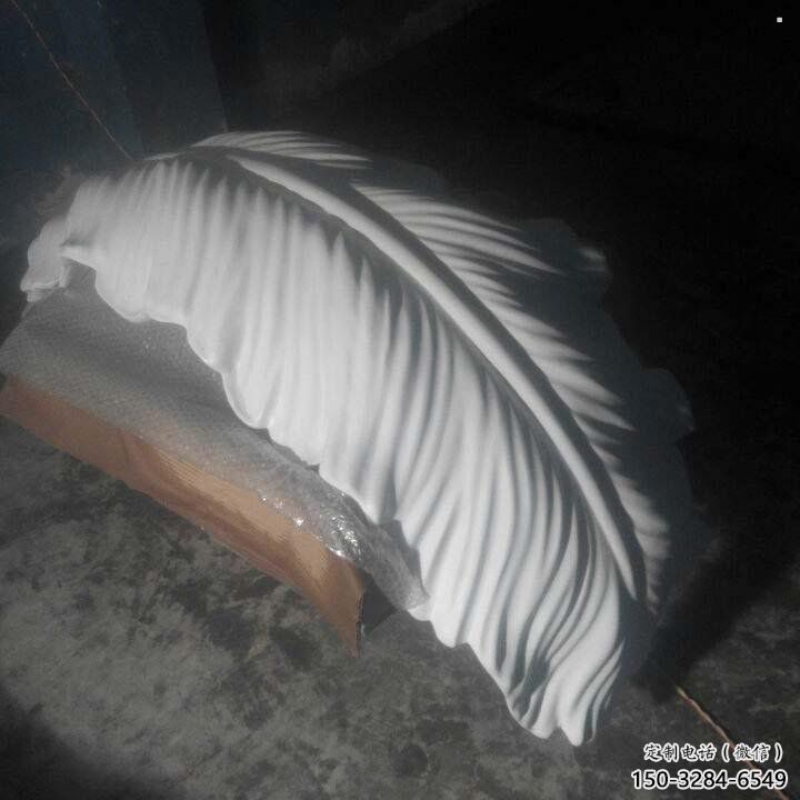和林格爾羽毛雕塑供應，花園小品，酒店玻璃鋼羽毛雕塑展品