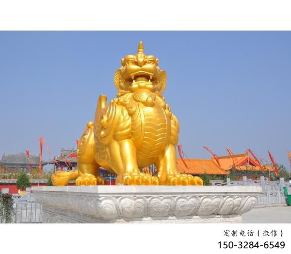 嘉黎廣場(chǎng)貔貅雕塑，動(dòng)物彩繪雕塑，抽象效果